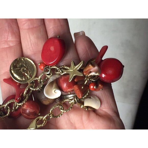 Vintage Women's Beach Themed Chunky Charm Bracelet - Picture 10 of 10